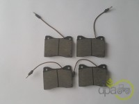 SET PLACUTE FRANA (X4) Case IH